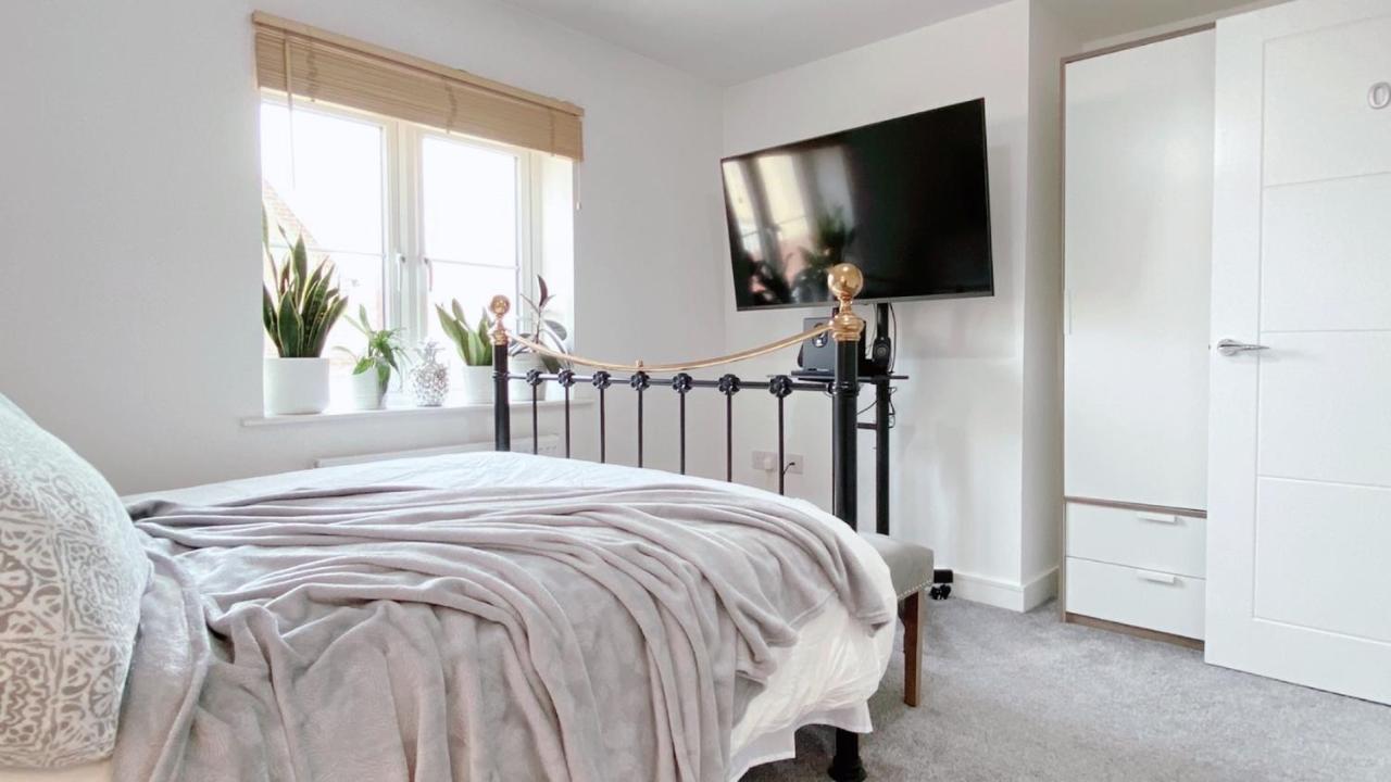 Entire Home: Bicester Village 10Min Walk Exteriör bild